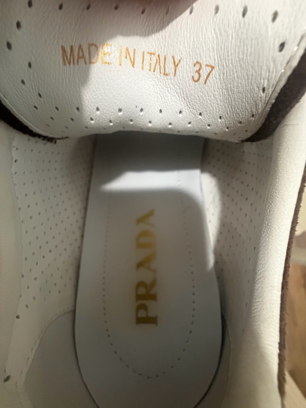 Prada Brown Suede women’s Sneakers with White Laces - Picture 5 of 13
